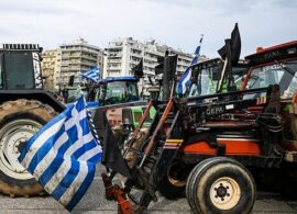 Δράμα – Αγροτικά Μπλόκα: Αποκλεισμοί δρόμων για φορτηγά – Χωρίς εμπόδια από παράδρομους τα ΙΧ αυτοκίνητα