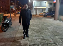 Δράμα: Απαράδεκτη συμπεριφορά ταξιτζή σε τυφλό - Tον παράτησε τρία τετράγωνα μακριά απο το σπίτι του