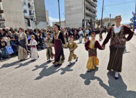 Δράμα - Παρέλαση Τμημάτων Συλλόγων (φώτο)