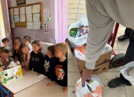 Δράμα: Η Ένωση Κυριών με 35 σχολεία του νομού συγκέντρωσαν 2,5 τόνους τρόφιμα για την Τράπεζα Τροφίμων