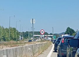 Ντροπή: Ακινητοποιήθηκε στα διόδια Μουσθένης με ασθενή – «Δεν άνοιξε ούτε μια μπάρα για να περάσουμε»
