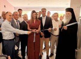 Στη Δράμα η Υπουργός Παιδείας Σ. Ζαχαράκη - Εγκαίνια των νέων διδακτηρίων σε Καλαμπάκι και Πετρούσα